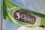 Foto: Dalībnieki no visas pasaules iepazīst latviešu tradīcijas "Riga Open 2011" atklāšanā