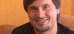 Andris Bulis: "Man bija bail no monologiem, tāpēc tapa monoizrāde "Lidojums"".Videointervija
