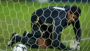 Video: Futbolists gūst vārtus četrās sekundēs