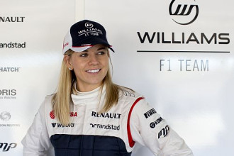 Deniss: "Sievietei būtu par grūtu startēt F1" Deniss: "Sievietei būtu par grūtu startēt F1"