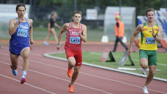 Sprinteris Zālītis pasaules čempionātā telpās tuvu personīgajam rekordam