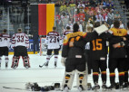 Foto: Latvijas hokejistiem zaudējums spēlē pret Vāciju