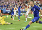 Horvātija izrauj dramatisku uzvaru pret Spāniju