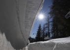 2026. gada ziemas olimpisko spēļu sacensības ledus trasē notiks ārpus Itālijas
