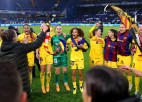 "Barcelona" dāmas saimnieko "Stamford Bridge" stadionā un sasniedz ČL finālu