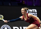 Krejčīkova triumfē WTA finālturnīra grupā, Švjonteka netiek tālāk