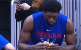 Video: NBA jocīgākie momenti: Embīds pirms spēles iestiprinās ar burgeru