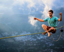 5 zodiaka zīmes, kas mīl piedzīvojumus un adrenalīnu