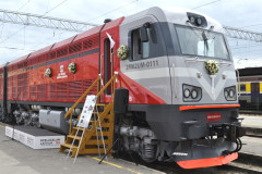 Foto: Pirmo reizi Latvijā notiek Dzelzceļa transporta līdzekļu parāde