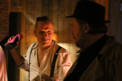 Video: “Dzelzs vilka” dziesma atdzimst filmā “Klases salidojums 2”