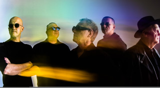 “Lādezers” izsludina koncerttūri “Zemūdenes”