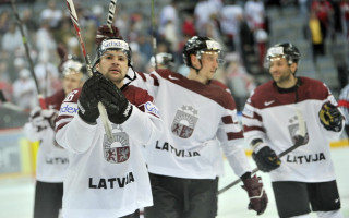 Foto: Masaļskis, Džeriņš un Daugaviņš kaldina Latvijas uzvaru