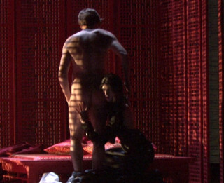 Video: Madam Butterfly - šokējošs stāsts par mīlestību un attiecībām