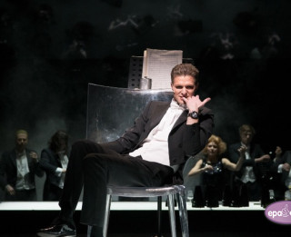 Video: Izjūtu drāma "Doriana Greja portrets" Dailes teātrī