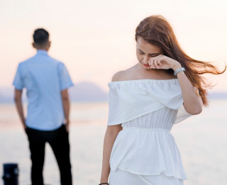 9 pazīmes, kas liecina, ka sieviete grasās šķirties