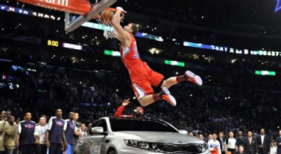 NBA ''Slam dunk'' konkursā uzvar Grifins, trīspunktu metienos - Džounss