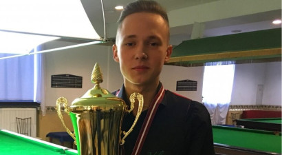 Trīs Latvijas snūkeristiem uzvaras Eiropas čempionāta otrajās spēlēs