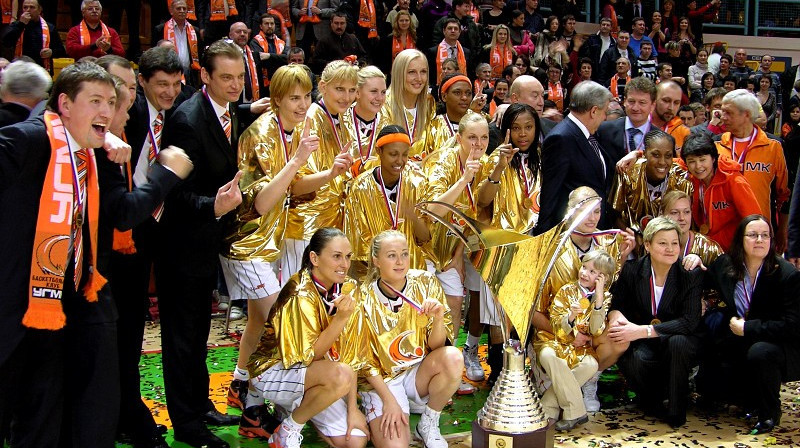 Gundars Vētra un UGMK ar Krievijas kausu
Foto: www.basket.ugmk.com