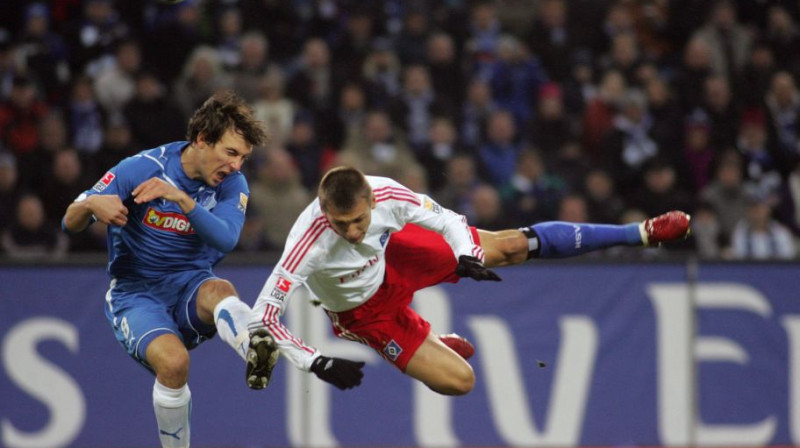 Divcīņa "Hamburger SV" - "Hoffenheim" mačā
Foto: AFP/Scanpix