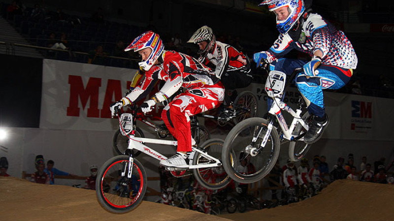 Māris Štrombergs (priekšgalā)
Foto: www.bmxmania.com