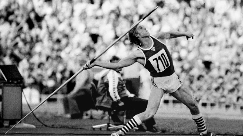 "Svītrainās zeķes bija mans brends...", tā Kūla, atceroties notikumus pirms 30 gadiem Lužņiku stadionā.

Foto: Olympicreview