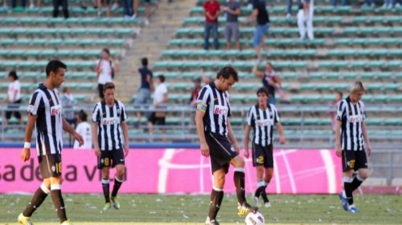 ''Juventus'' futbolistu emocijas pēc ielastajiem vārtiem
Foto: AP/Scanpix