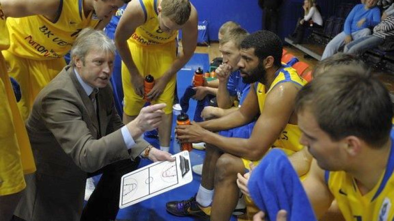 BK "Ventspils" minūtes apspriede
Foto: Romāns Kokšarovs, Sporta Avīze/f64