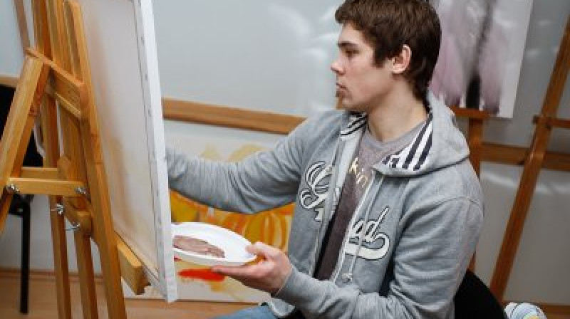 Septītās sezonas "Dinamo" Kristaps Sotnieks varētu būt viens no gleznotājiem ar stingrāko roku.
Foto: dinamoriga.eu