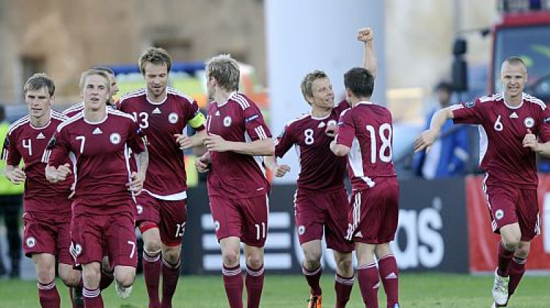 Latvijas futbola izlase
Foto: Romāns Kokšarovs, Sporta Avīze, f64