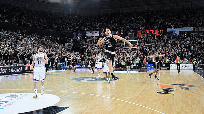 Jānis Blūms lēcienā pēc iekļūšanas ACB finālā. Viņam lēciens arī rangā
Foto: acb.com