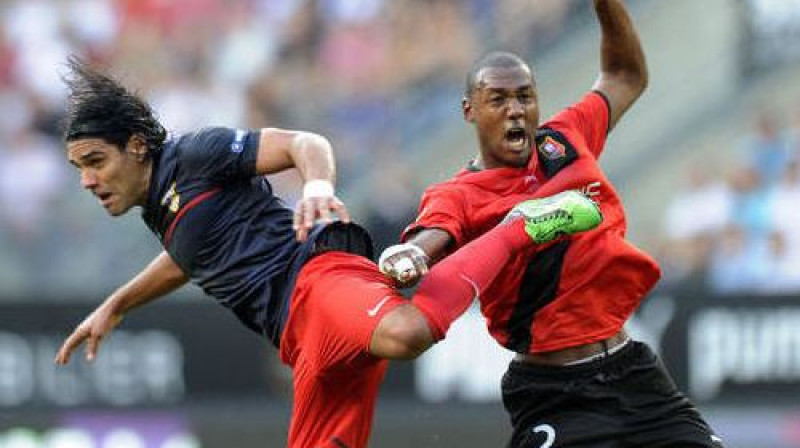 Falkao šodien neiesita, taču "Atletico" beigās izrāva punktu
Foto: AFP/Scanpix