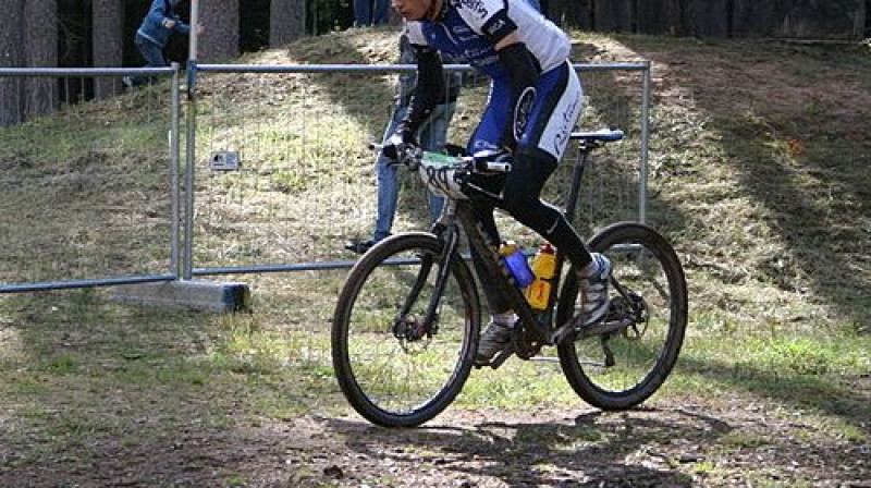 Latvijas MTB ranga pirmais numurs -Ernests Benhens -Bēkens
Foto: spordifoto.ee