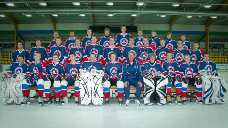 2011./12. gada sezonas LBJMH U-18 grupas čempioni SK "Liepājas Metalurgs".
Foto: skliepajasmetalurgs.lv