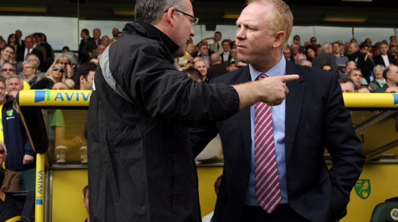 Vai Pols Lamberts nomainīs Aleksu Maklīšu "Aston Villa" galvenā trenera amatā?
Foto: EMPICS Sport/Scanpix