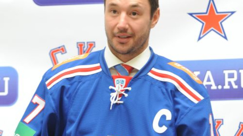 SKA miljonārs Iļja Kovaļčuks nebija komandas līderis ne KHL čempionātā, ne Soču olimpiskajās spēlēs.   
Foto: ITAR-TASS/Scanpix