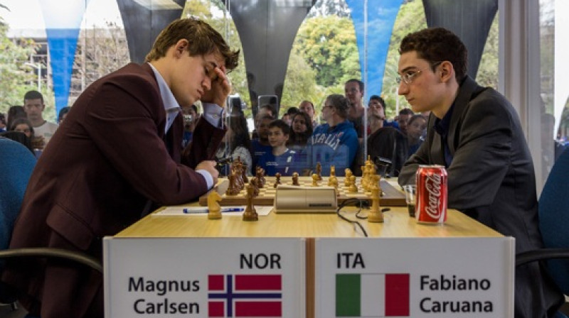 Magnuss Karlsens un Fabians Karuana
Foto: chessdom.com