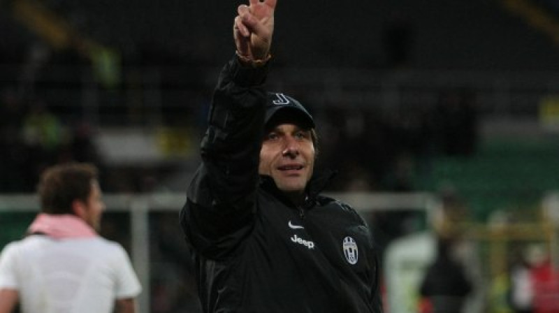 "Juventus" treneris atgriezās pēc diskvalifikācijas izciešanas