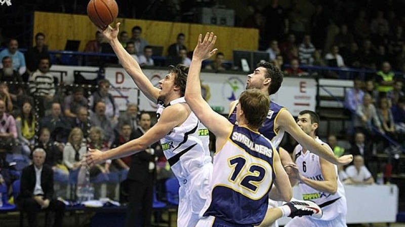 Ernests Kalve spēlē pret "Timisoara" guva 32 punktus
Foto: FIBA Europe