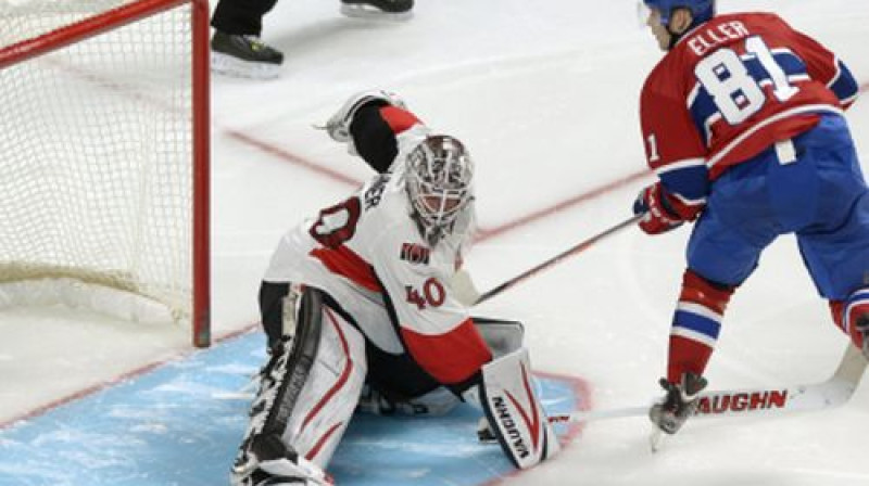 Robinu Lēneru pārspēj Larss Ellers no "Canadiens"
Foto:AP/Scanpix