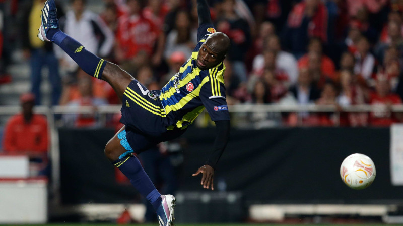 "Fenerbahce" uzbrukuma līderis Musa Sovs
Foto: AFP/Scanpix