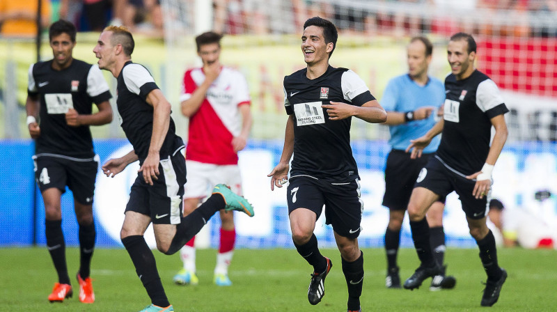 Luksemburgas "Differdange" futbolisti var justies apmierināti par aizvadīto Eirokausu sezonu
Foto: AFP/Scanpix