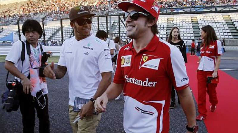 Luiss Hamiltons un Fernando Alonso 
Foto: TT NYHETSBYRN/Scanpix