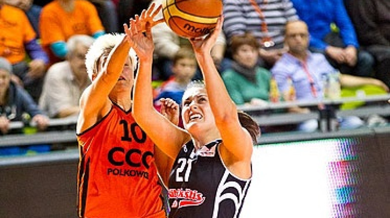 Ieva Krastiņa un "Kibirkštis": pirmā uzvara Eirolīgā
Foto: www.fibaeurope.com