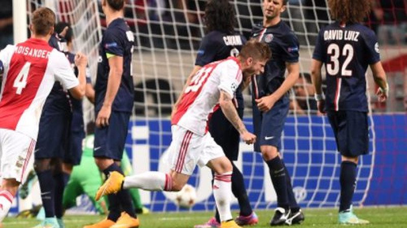 "Ajax" precīzais soda sitiens
Foto:AFP/Scanpix