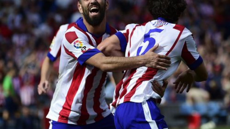 Arda Turans un Tjagu Mendešs
Foto: AFP/Scanpix