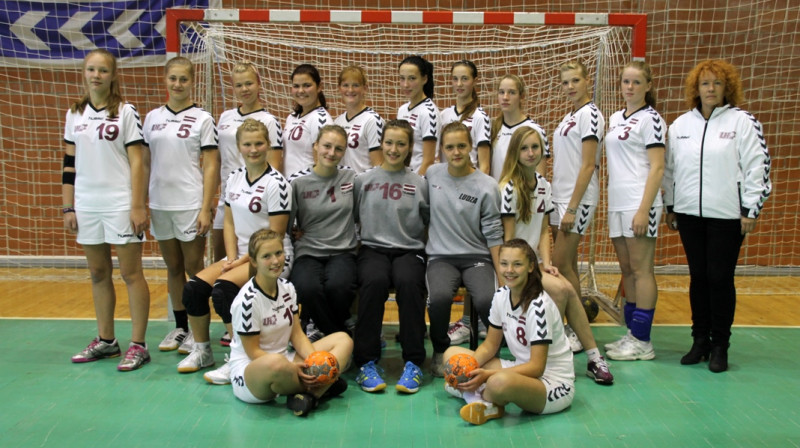 Latvijas U-16 handbola izlase jeb LAT98