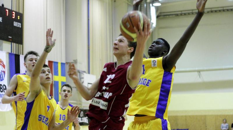 U16 izlases dalībnieks Rainers Kalniņš.
Foto: basket.ee