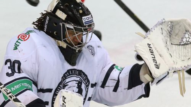 "Medvescak" vārtsargs Marks Ovuja
Foto: TASS/Scanpix