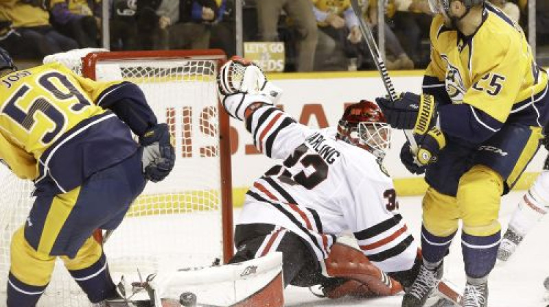 Skots Dārlings kļuva par Čikāgas "Blackhawks" glābēju
Foto: AP/Scanpix