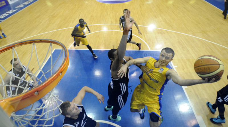 Dāvis Lejasmeiers ir viens no 13, kurš BK Ventspils sastāvā aizvadījis 100 vai vairāk spēļu.
foto: Romāns Kokšarovs (Sporta Avīze)